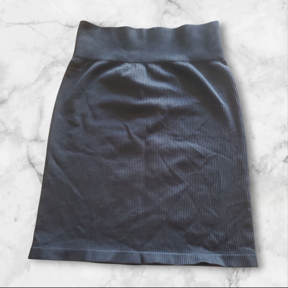 Chic Black High Low Skirt
